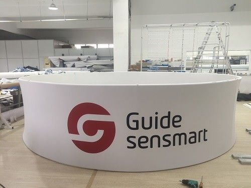 60in X 48in duiken van het de Driehoeks Hangende Teken van de Tentoonstellingsvertoning de Tentoonstellingscabine op