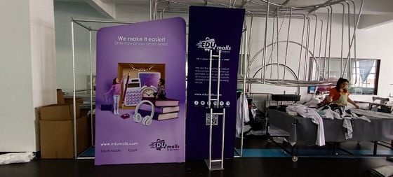 10ft toont de Rechte de Banner van de Krommeachtergrond Reclamehandel de Cabine Banners uittrekt